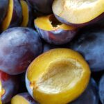 plums fruit