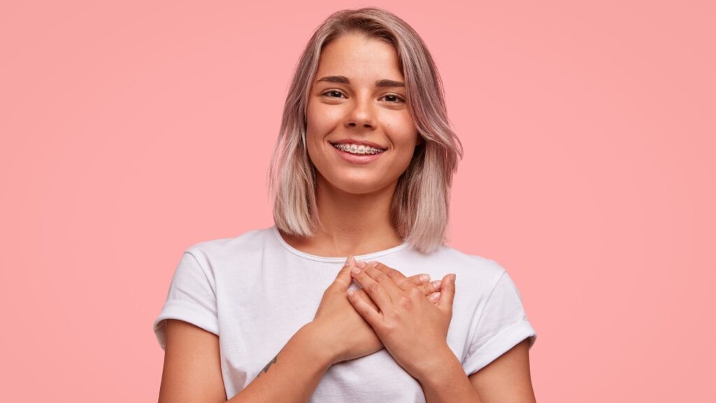 amor, ame-se, abraço, menina, sorriso, bem-estar