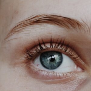 eye staring