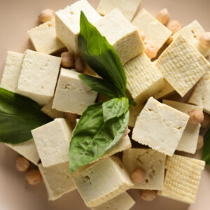 cubos de tofu empilhados