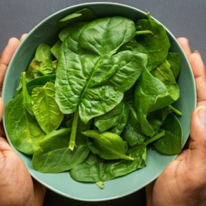A maneira mais rápida de cozinhar espinafre